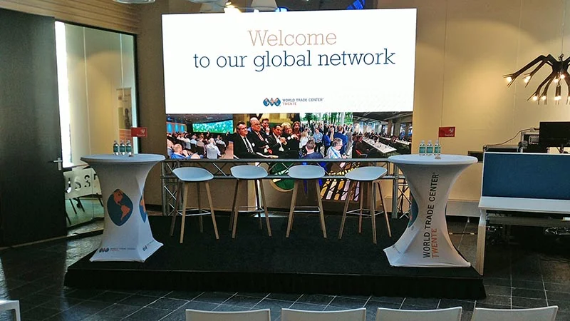 groot scherm wtc twente hengelo